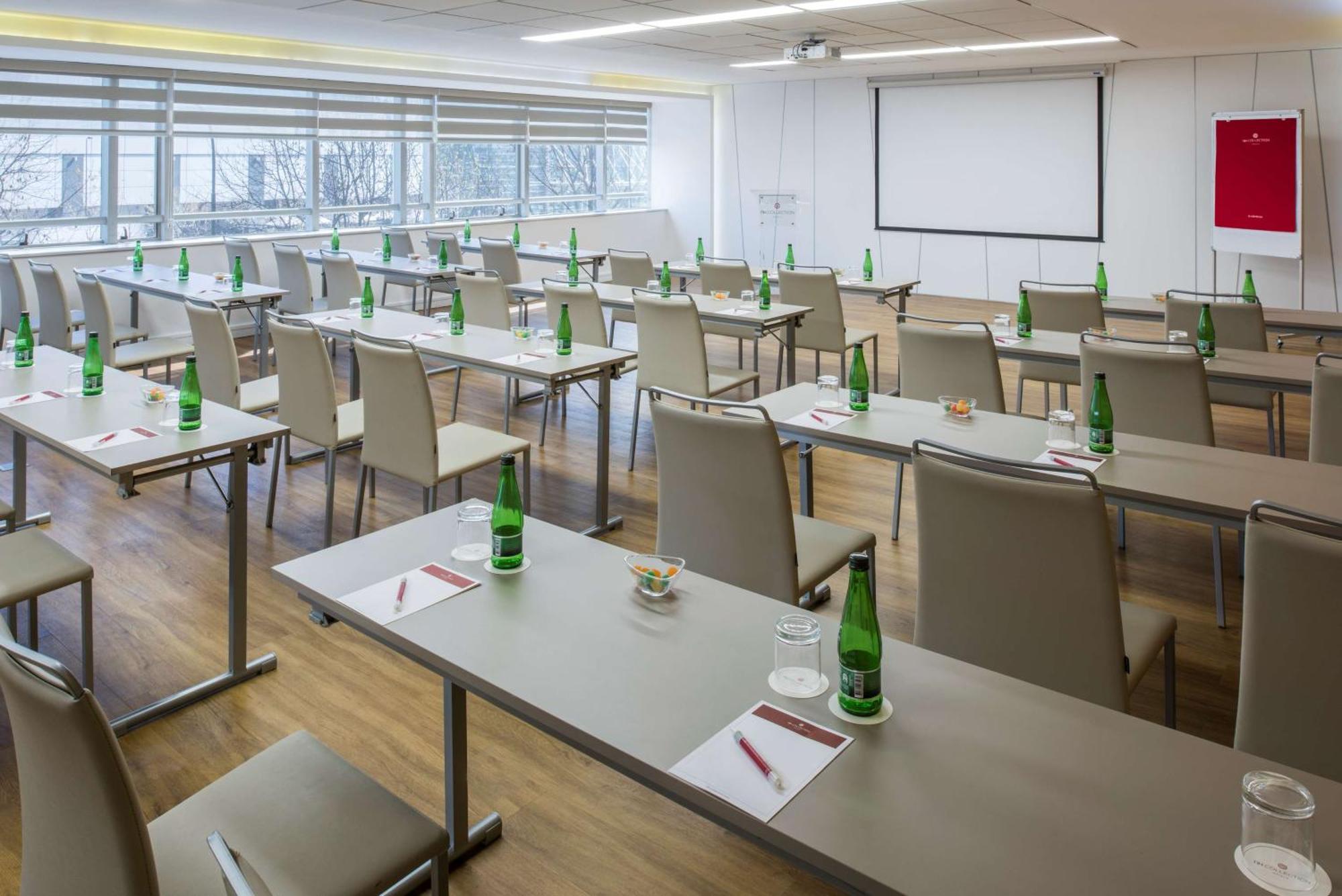 Nh Collection Plaza Santiago Hotell Exteriör bild Meeting room