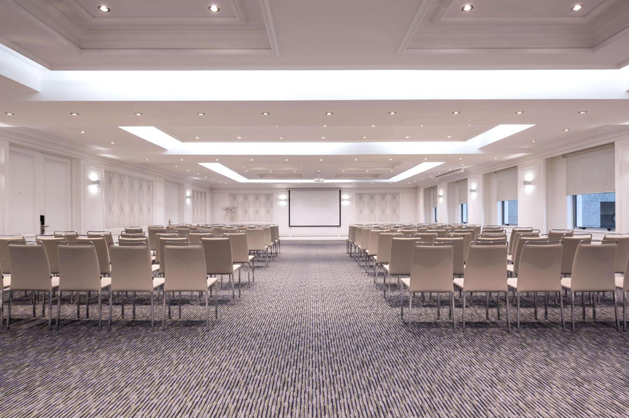Nh Collection Plaza Santiago Hotell Exteriör bild Meeting room
