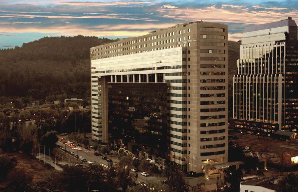 Nh Collection Plaza Santiago Hotell Exteriör bild UCLA Medical Center